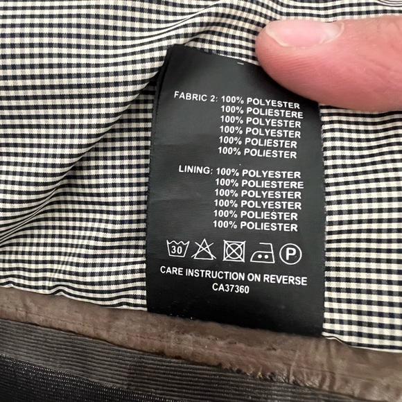 Armani collezioni waterproof over coat - Picture 6 of 11